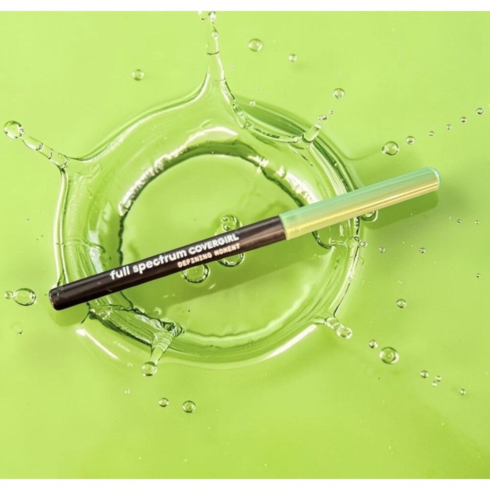 COVERGIRL Full Spectrum Defining Moment Eyeliner #FS130 ELECTRIC GREEN ~ NEW/HTF